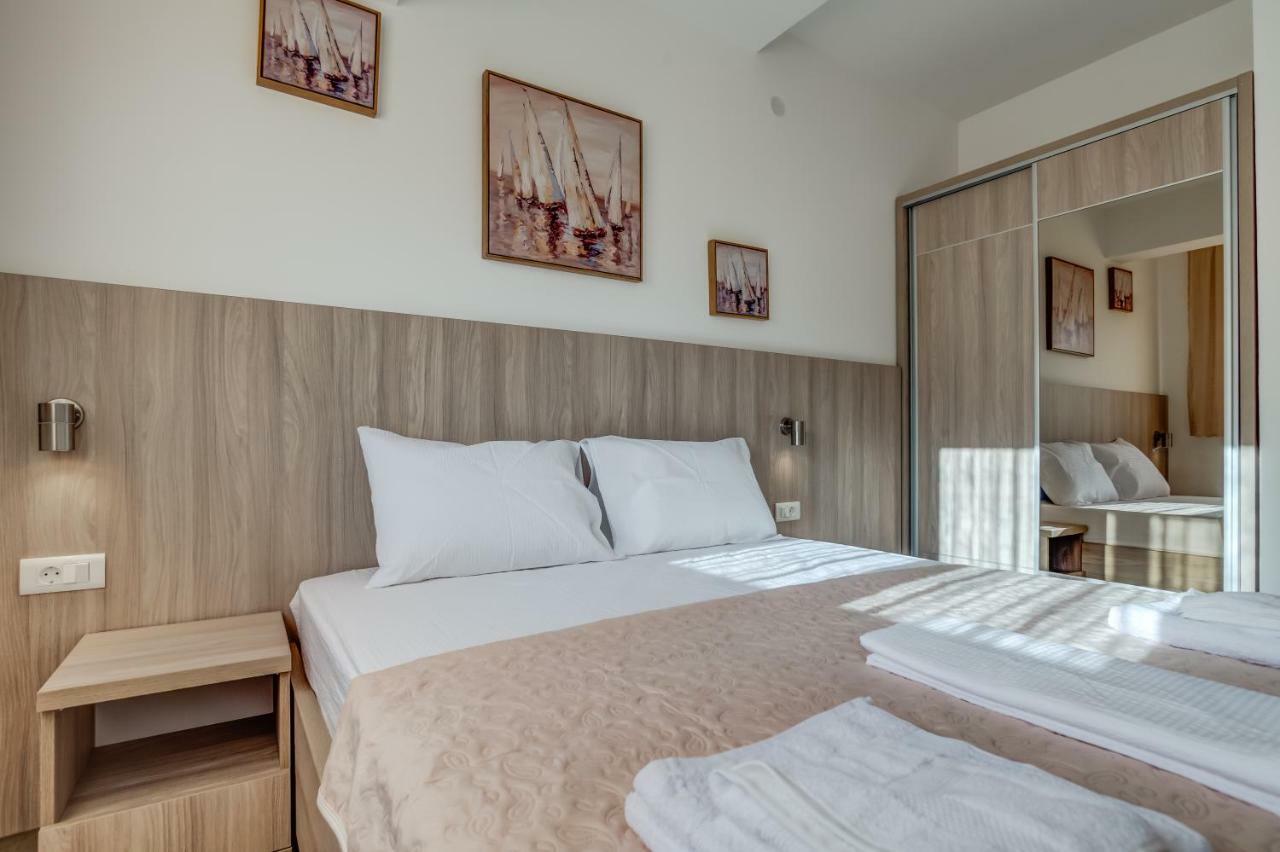 Adriatik Lux Apartments Budva Eksteriør billede