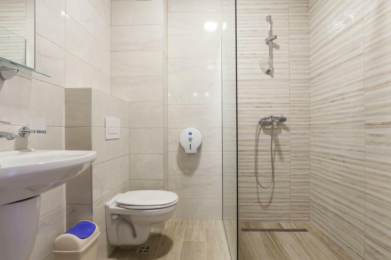 Adriatik Lux Apartments Budva Eksteriør billede